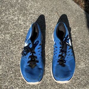 Nike Men's Blue Athletic Running Shoes - Lightweight Performance
